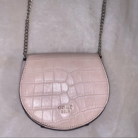 Guess Baby Pink Cross Body Mini Bag - Picture 4 of 13